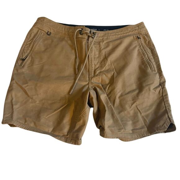 Roark Layover Traveler Short size 32 - Picture 3 of 6
